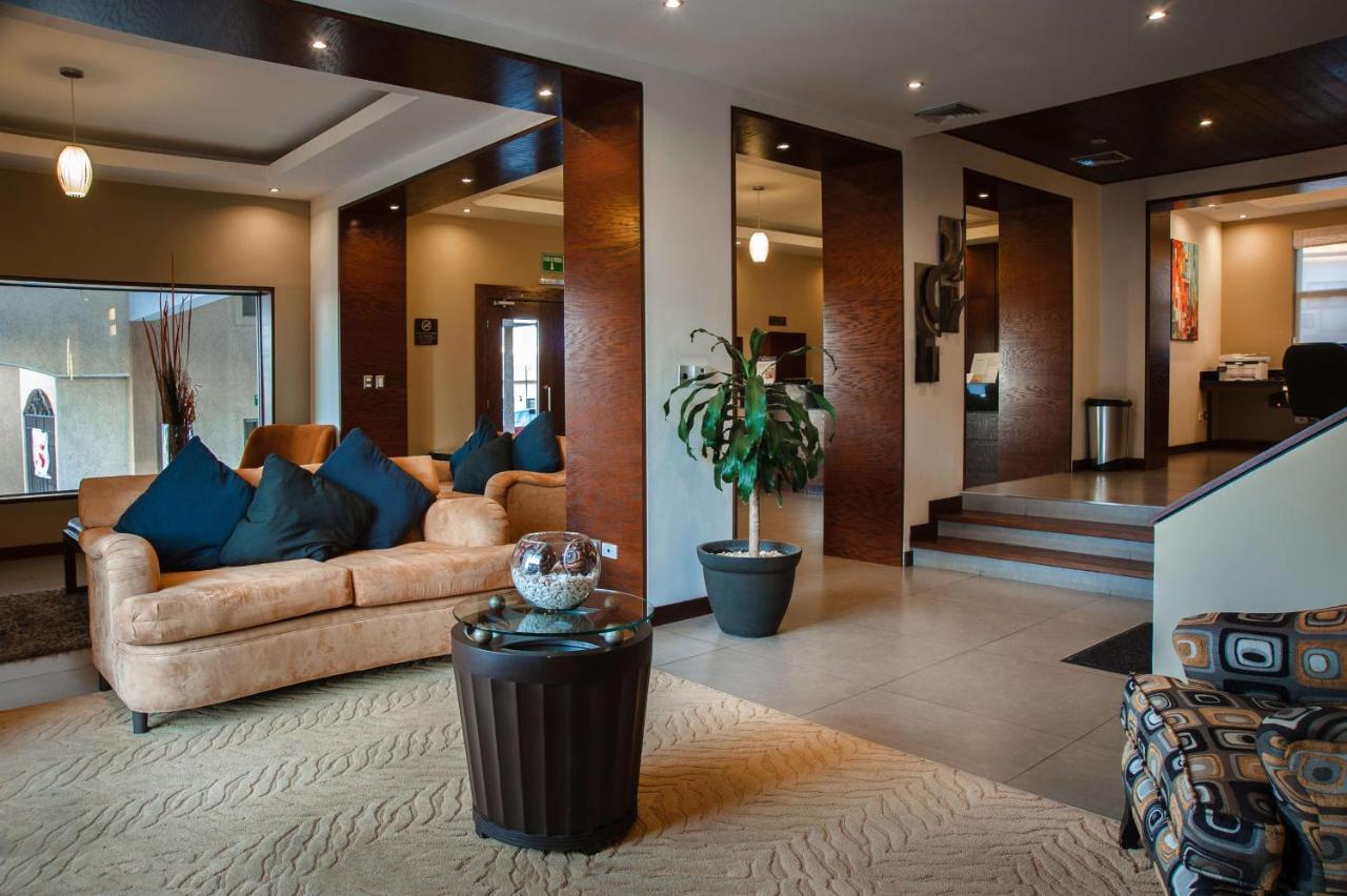 Best Western Cumbres Inn Cd. Cuauhtemoc Ngoại thất bức ảnh