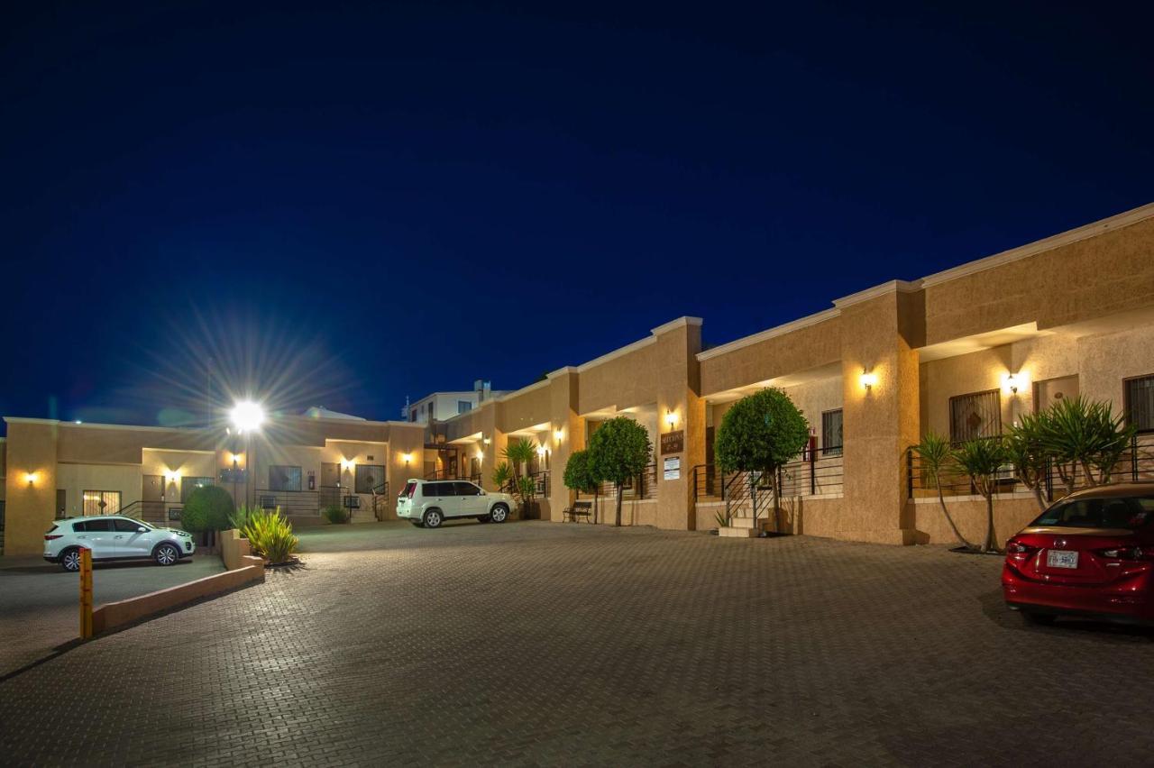Best Western Cumbres Inn Cd. Cuauhtemoc Ngoại thất bức ảnh
