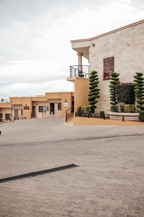 Best Western Cumbres Inn Cd. Cuauhtemoc Ngoại thất bức ảnh